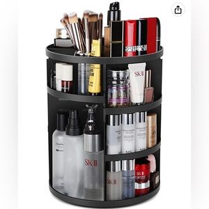 Cosmetic organizer